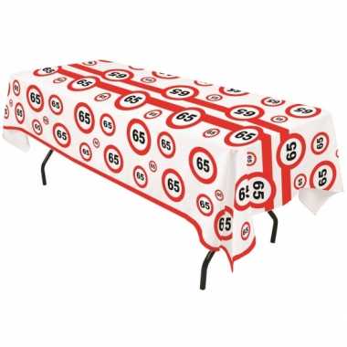 Plastic tafelkleed 65 jaar